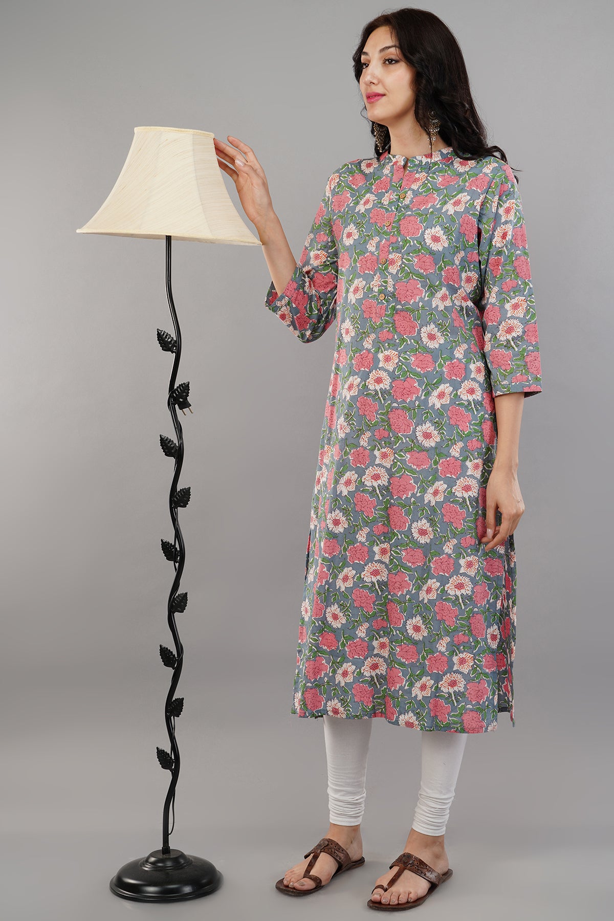 Multicolor Floral Printed Cotton Straight Kurti